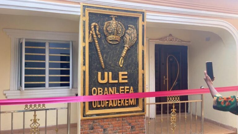 a983c81b-5828-4d7d-b8b1-f739f1870f73